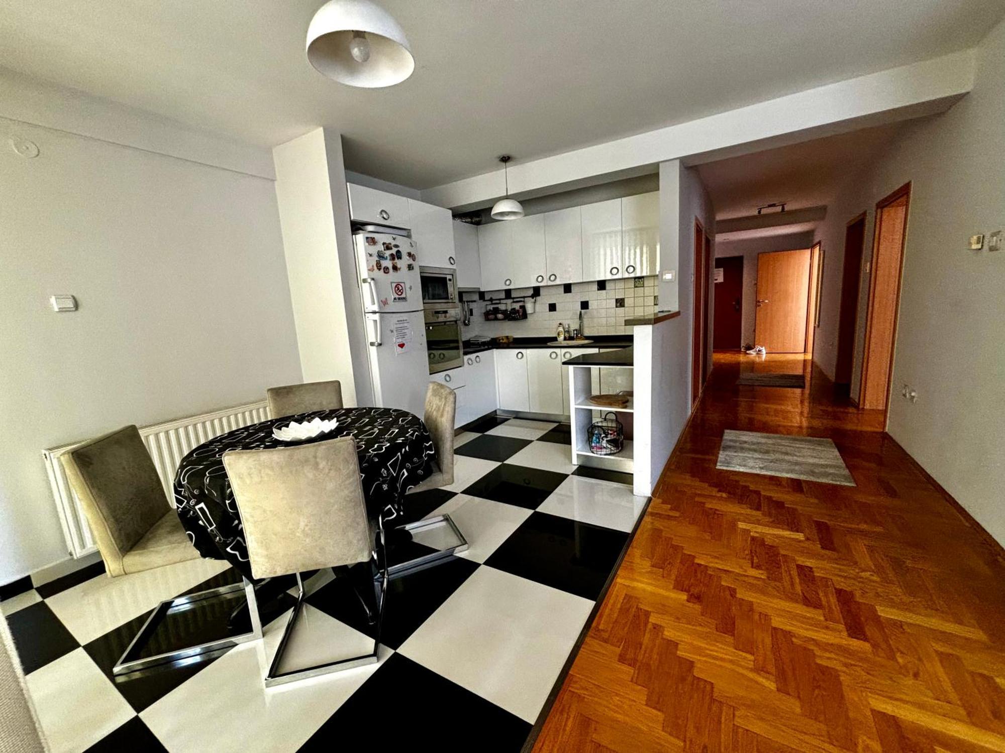 Cozy City Center Apartment Prizren Eksteriør bilde